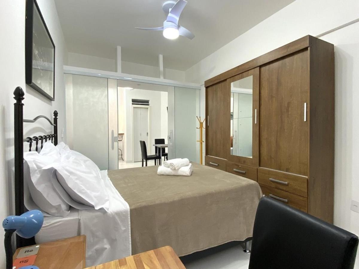 M100 - Flat A 3 Minutos Da De Copacabana Apartment