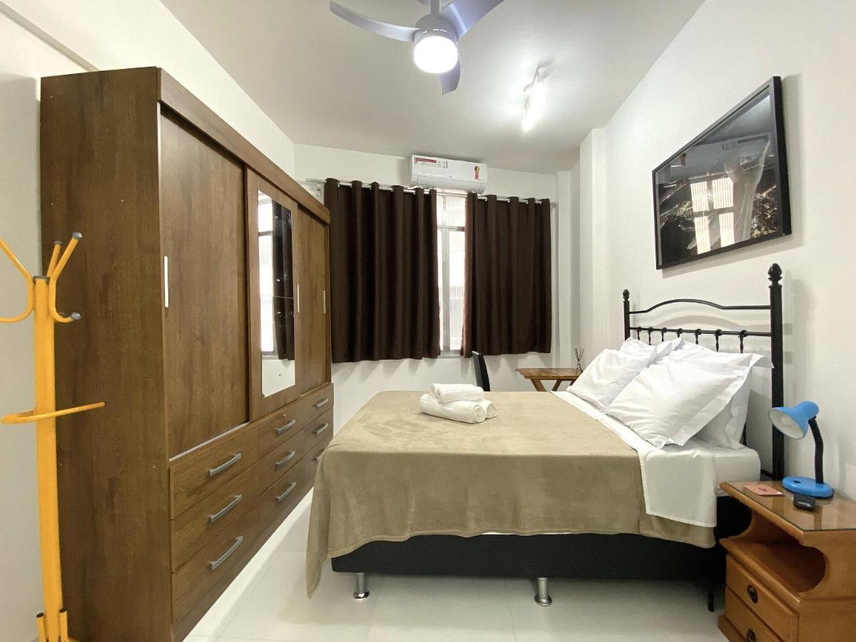 M100 - Flat A 3 Minutos Da De Copacabana Apartment *